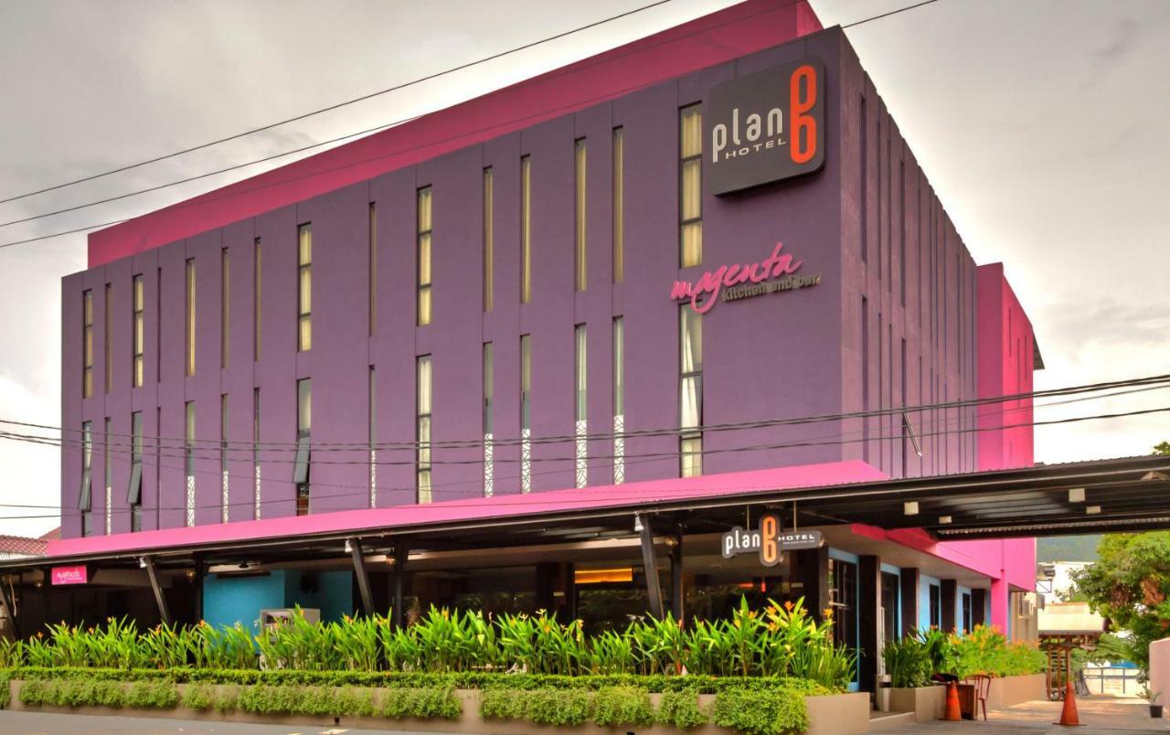 Plan B Hotel Padang  Exteriör bild
